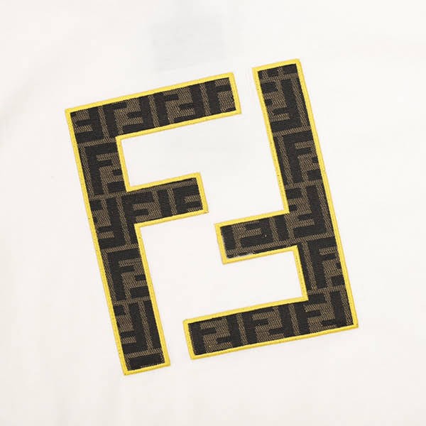 フェンディ ホワイト コットン Tシャツ 偽物 fes67883